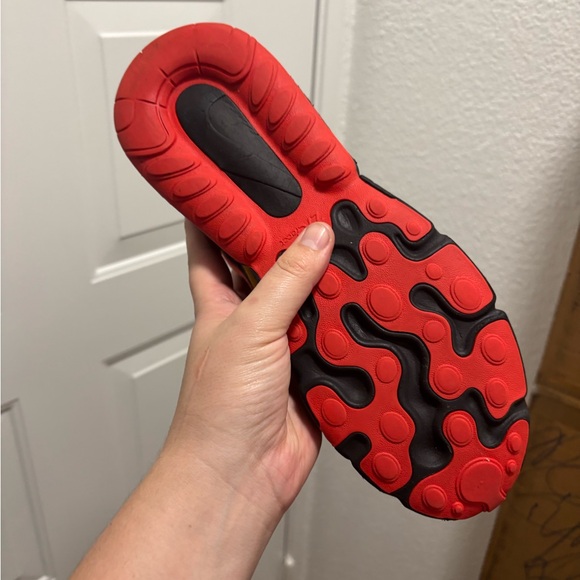 Nike Airmax 270 red - Picture 4 of 9